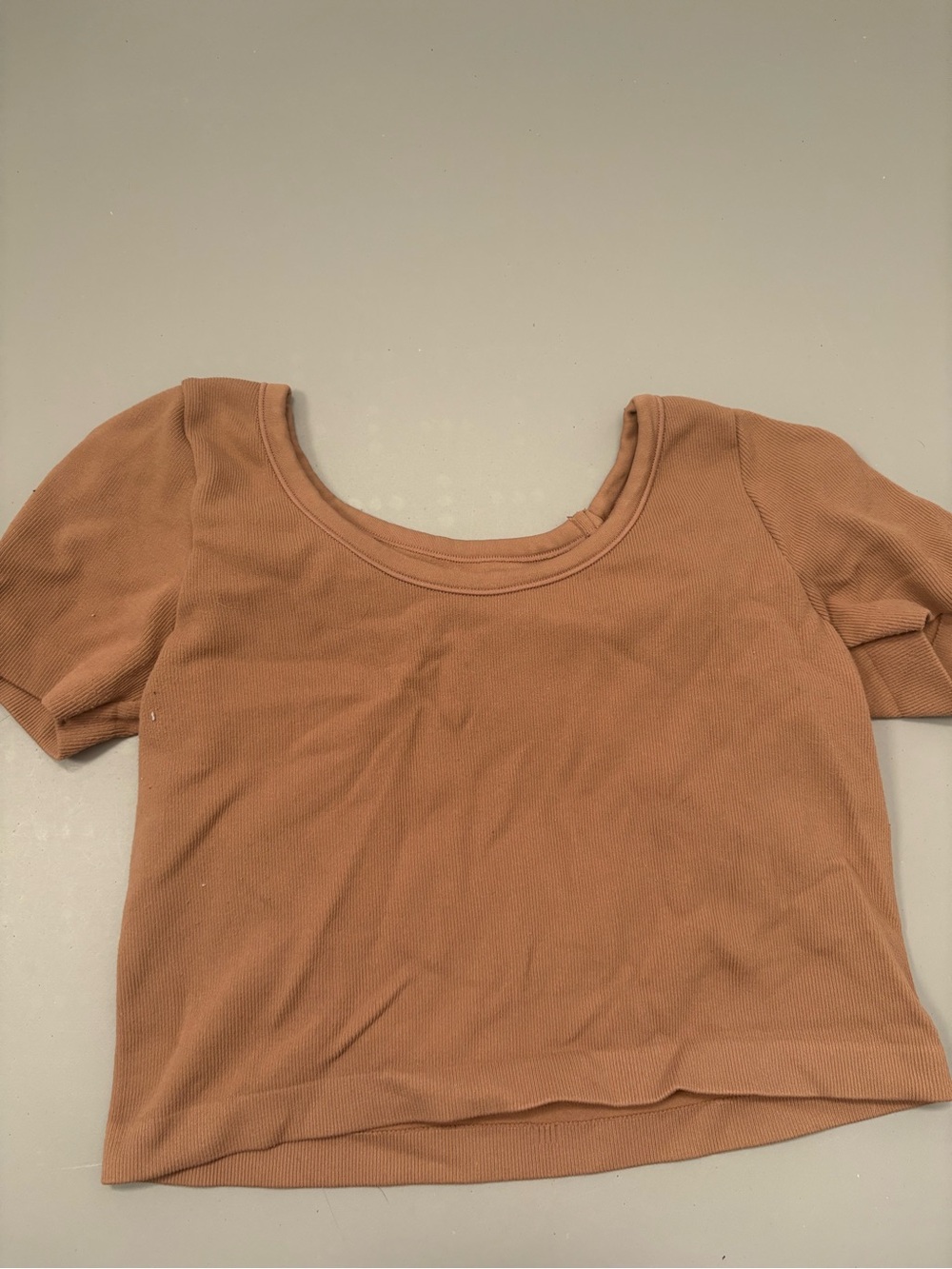Garage Ribbed Scoop Neck Crop Top - Tan